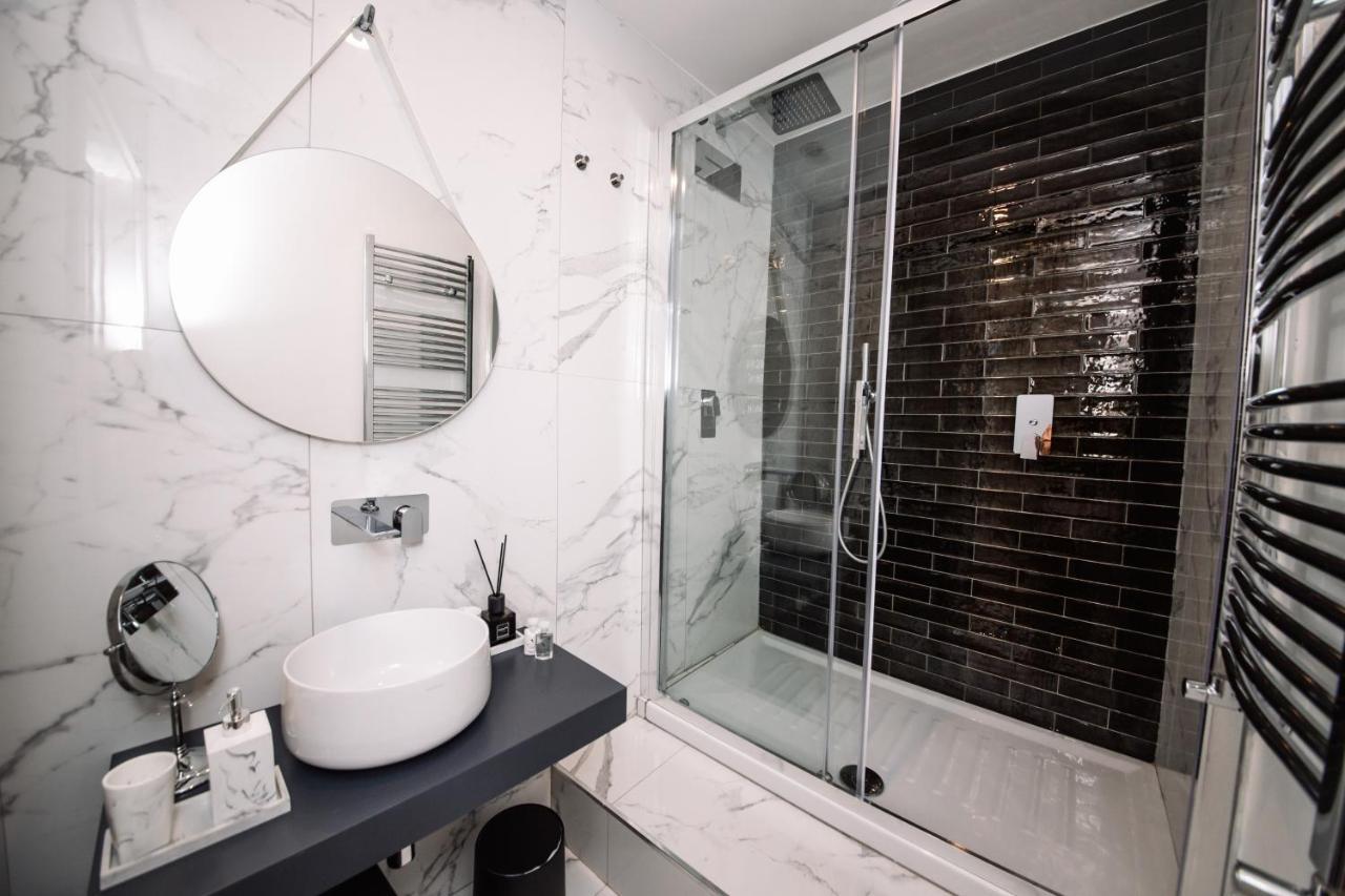 Affittacamere Fellini Design Suites Romе